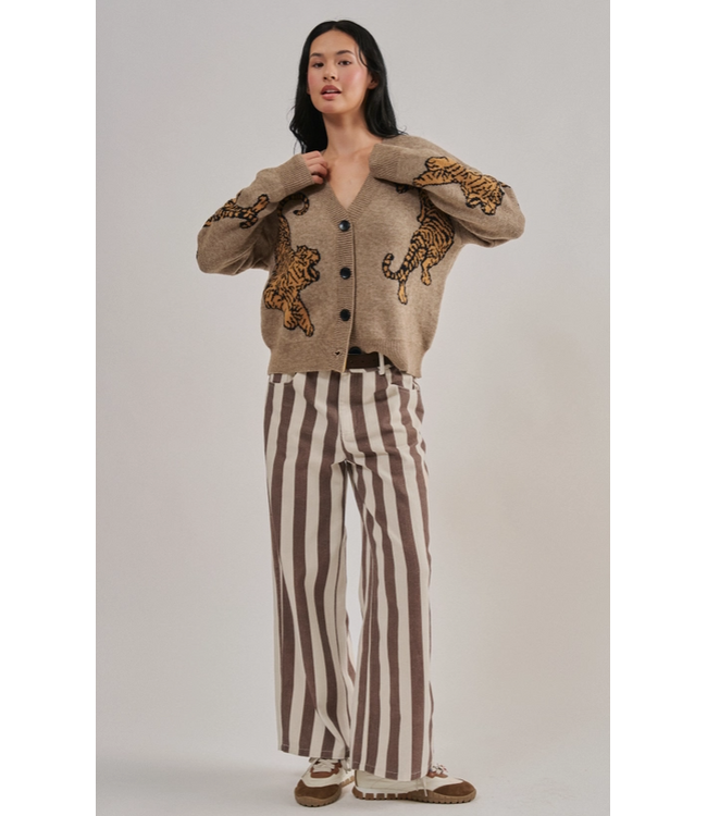 Tiger Jacquard Knit Sweater Cardigan Oatmeal