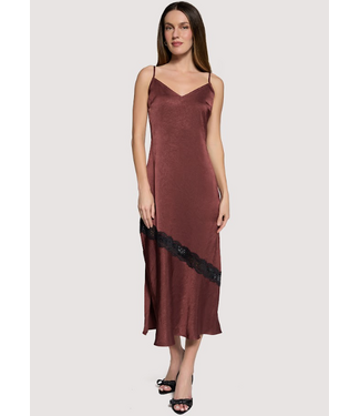 Romantic Grace Maxi Dress Plum