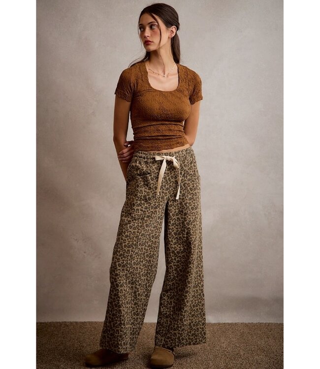 Floral Patterned  Seamless Short Sleeve Top Brown