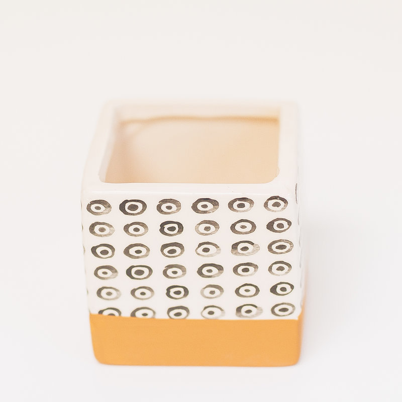 Dolomite Square Planter Black and White