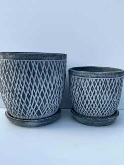 Crosshatch Egg Pot With Saucer