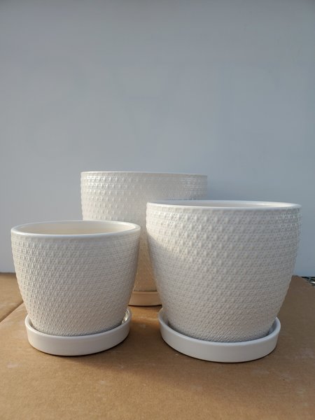 Ceramic Pot With Saucer White Diamond