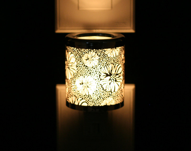 Silver Flower Night Light