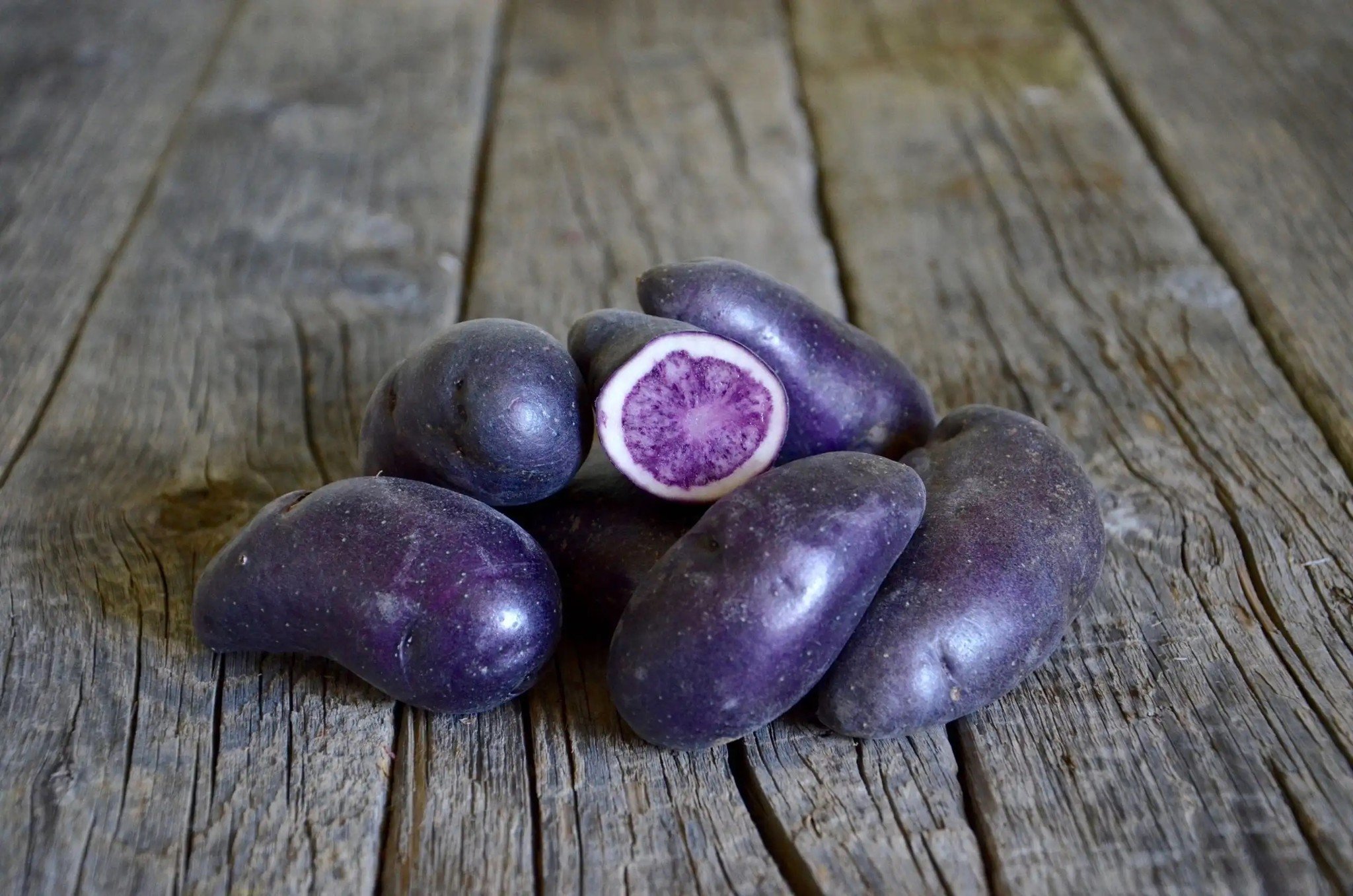 Earth Apples Purple Magic Seed Potatoes 1kg