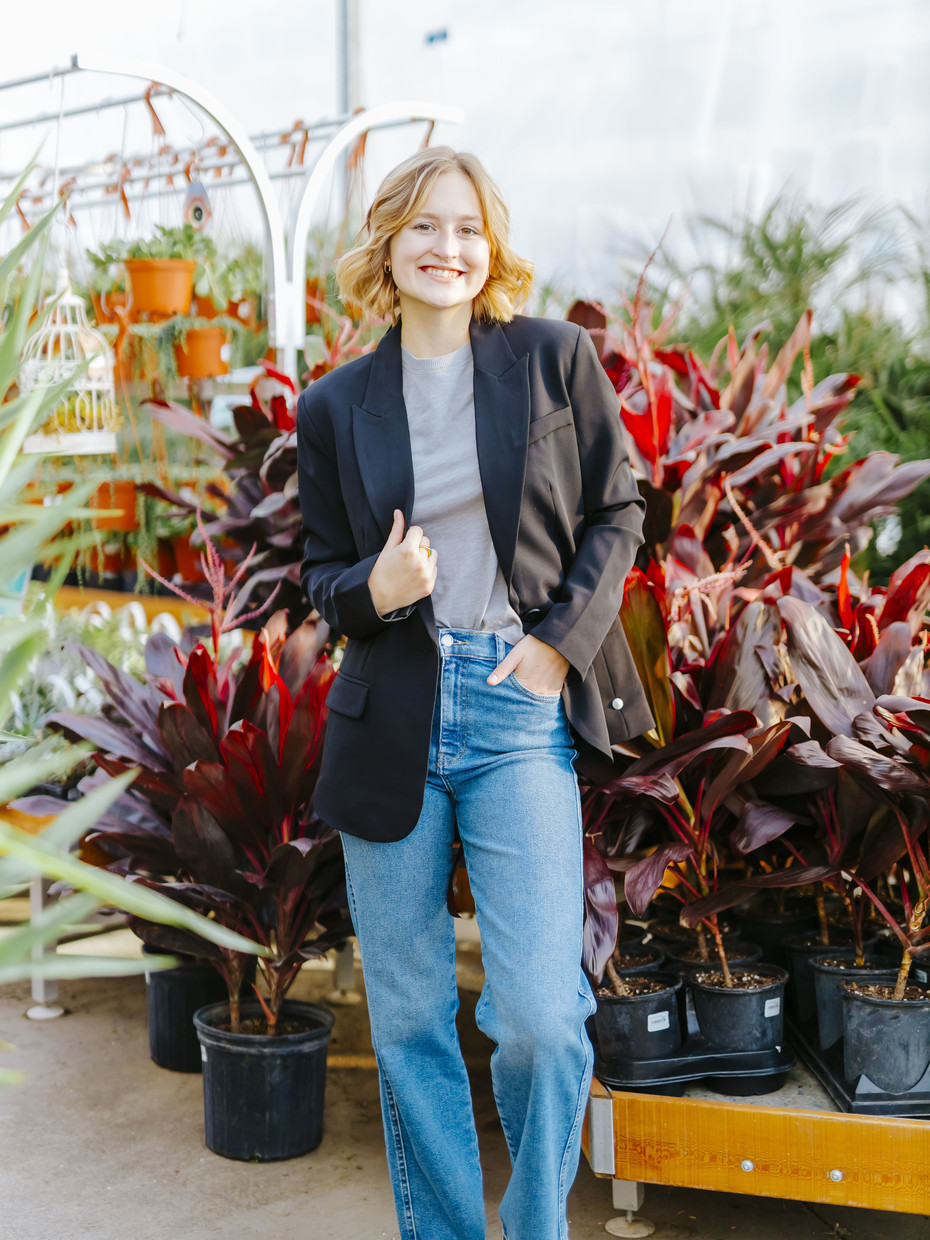 Blazers Women's Tops Dutch Growers Saskatoon Dutch Growers Saskatoon