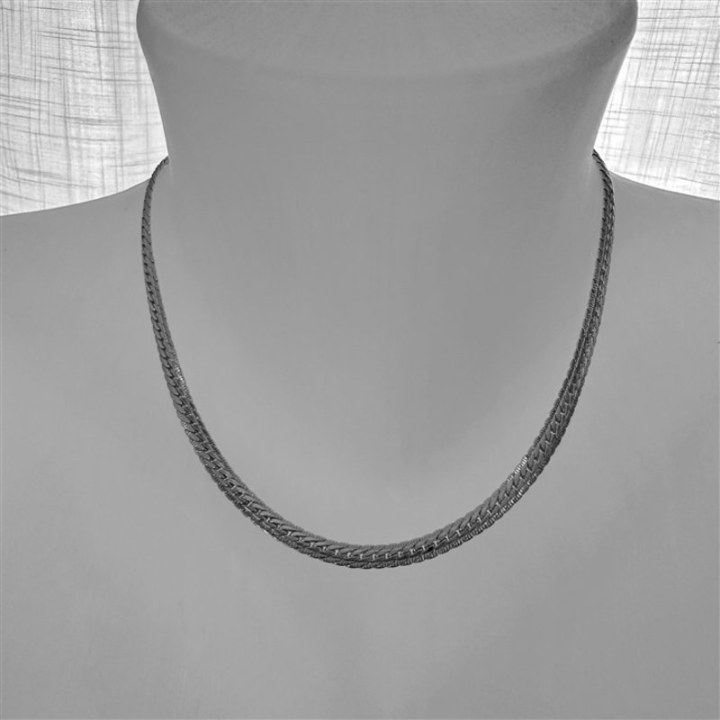 Pika & Bear Scutes Chunky Textured Chain Necklace