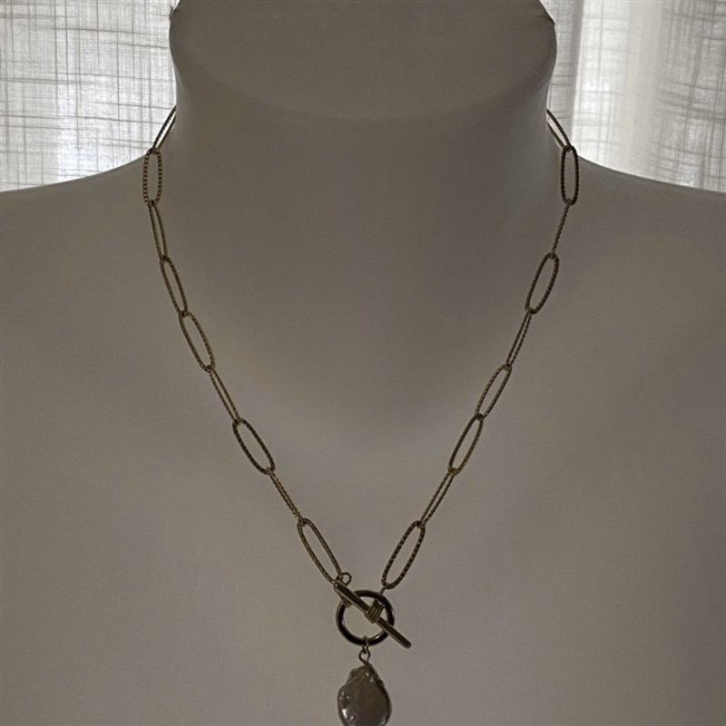 Pika & Bear Montenegro Paperclip Chain Necklace with Pearl Pendant
