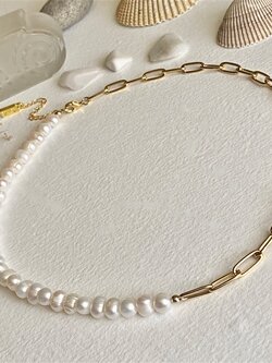 Pika & Bear Champs Élysées Freshwater Pearl and Gold Paperclip Chain Necklace