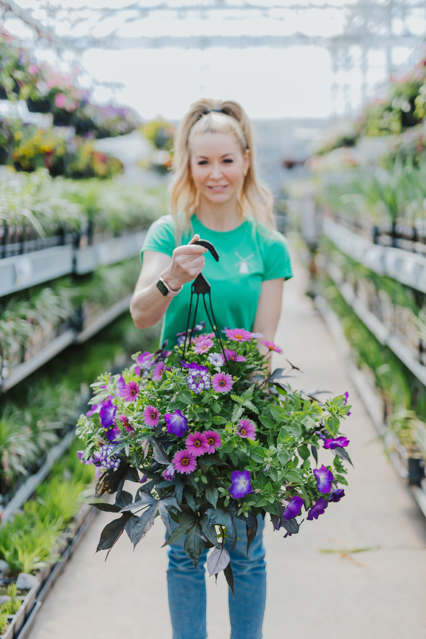 Eye Caramba #14 Hanging Basket 14" Sun