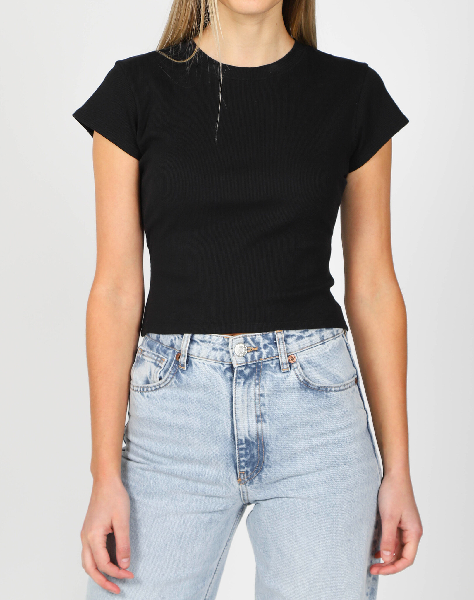 Brunette The Label Cropped Ribbed Fitted Tee