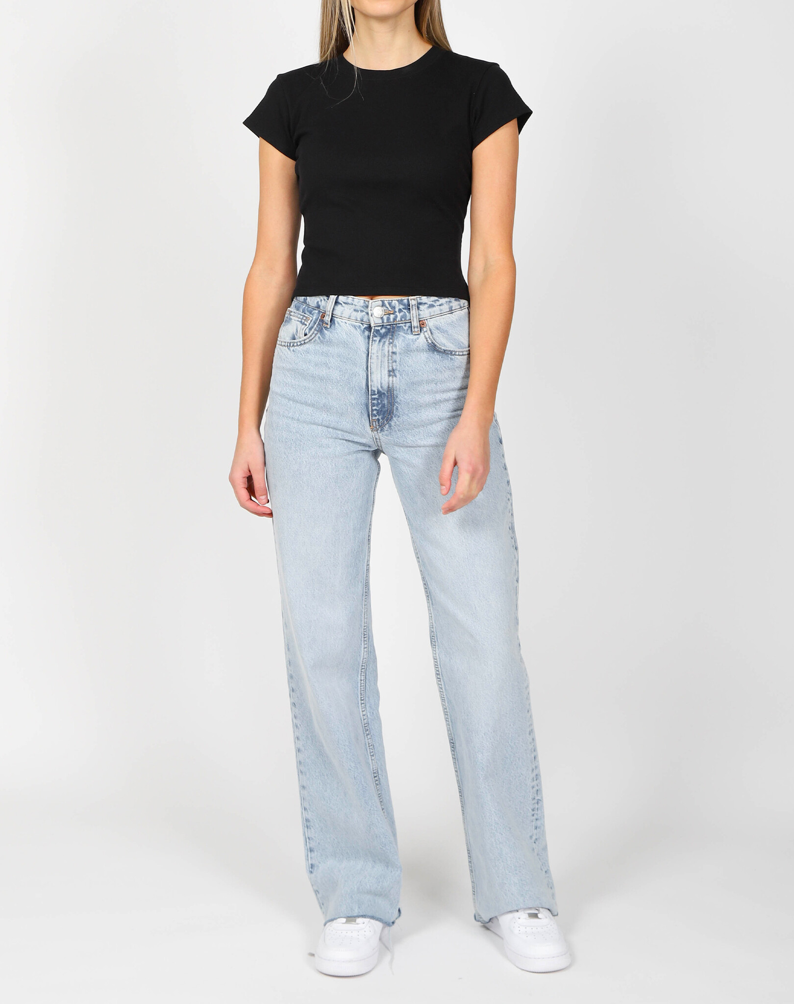 Brunette The Label Cropped Ribbed Fitted Tee