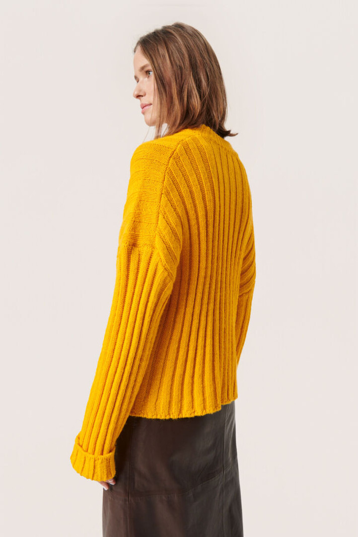 Soaked in Luxury Franna Ribbed Pullover