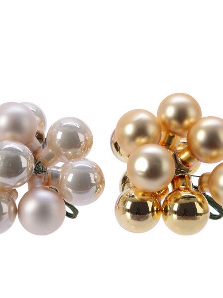 Baubles on Wire