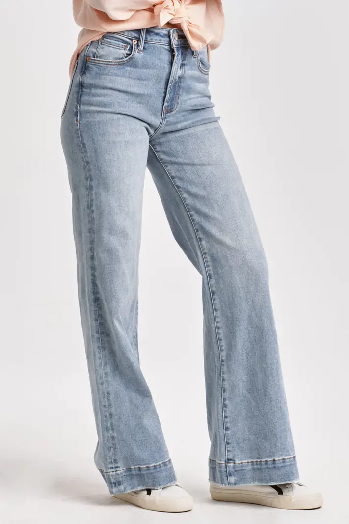 https://cdn.shoplightspeed.com/shops/608747/files/61331834/800x1067x3/dear-john-denim-fiona-mid-rise-wide-leg-jeans.jpg