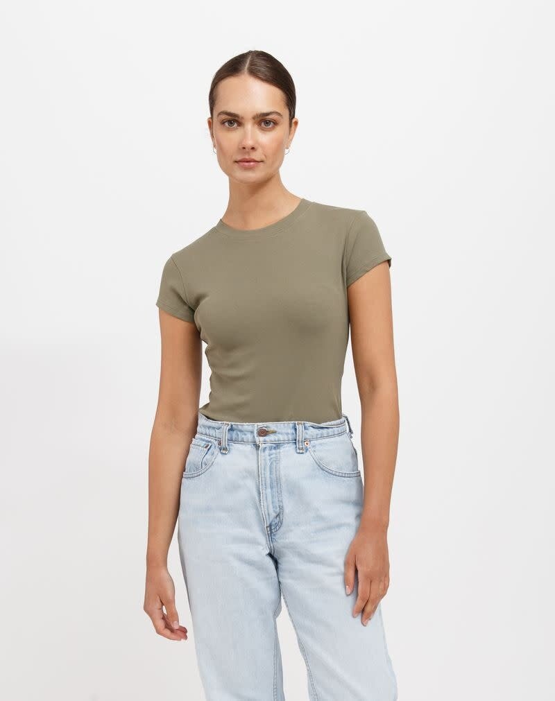 Brunette The Label Ribbed Fitted Tee w Cap Sleeves