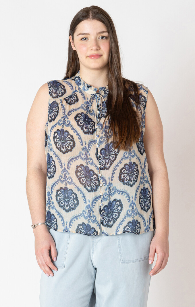 Dex Sleeveless Smocked Shoulder Blouse