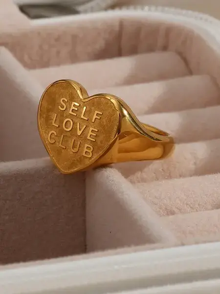 Dutch Growers Self Love Club Ring