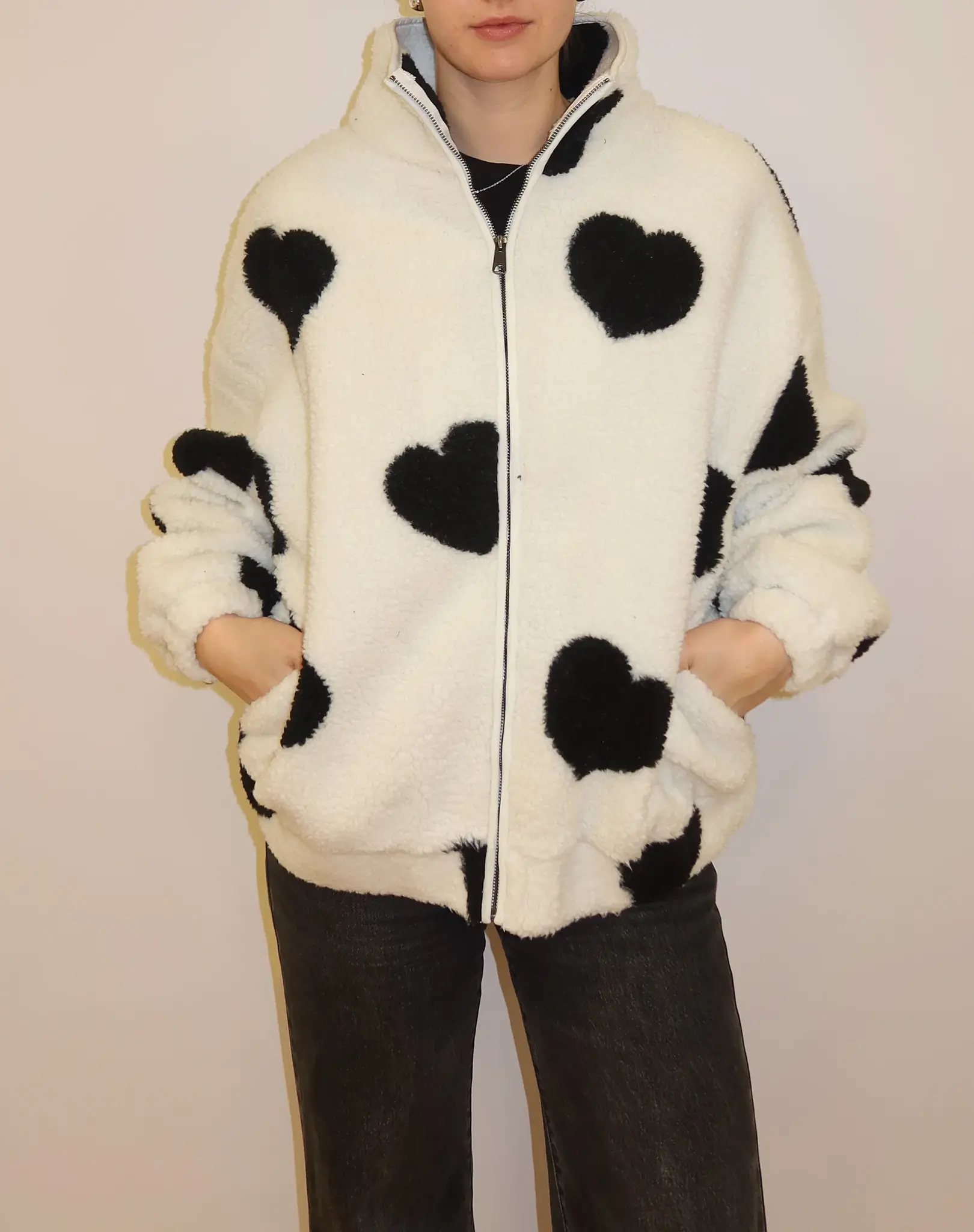 Brunette The Label All Over Heart Oversized Sherpa