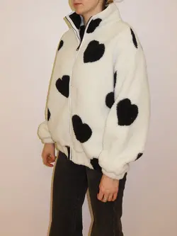 Brunette The Label All Over Heart Oversized Sherpa