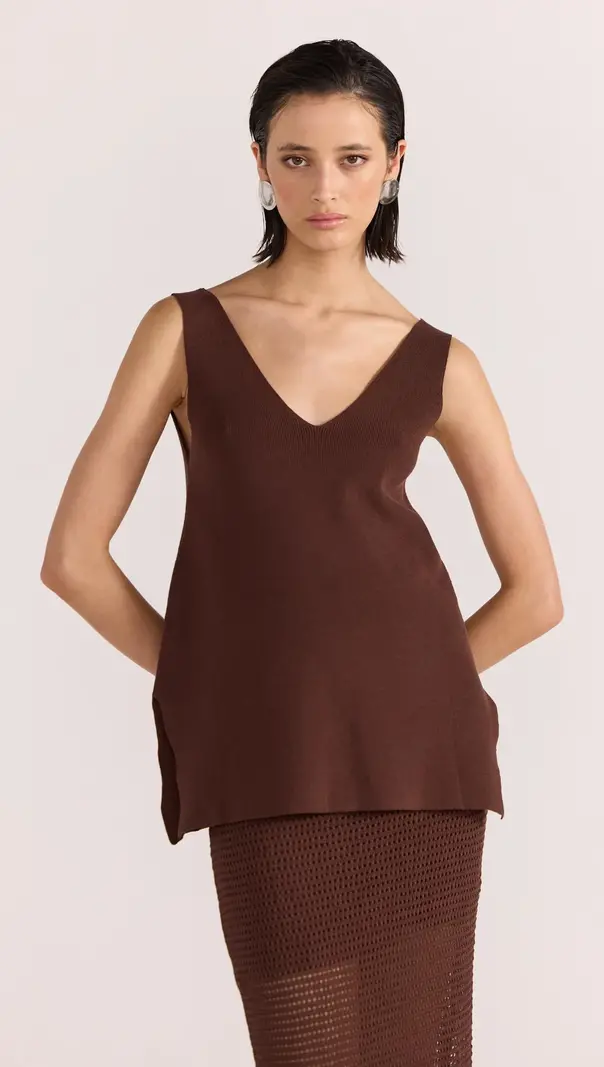 Staple the Label Portico V Neck Tunic Knit
