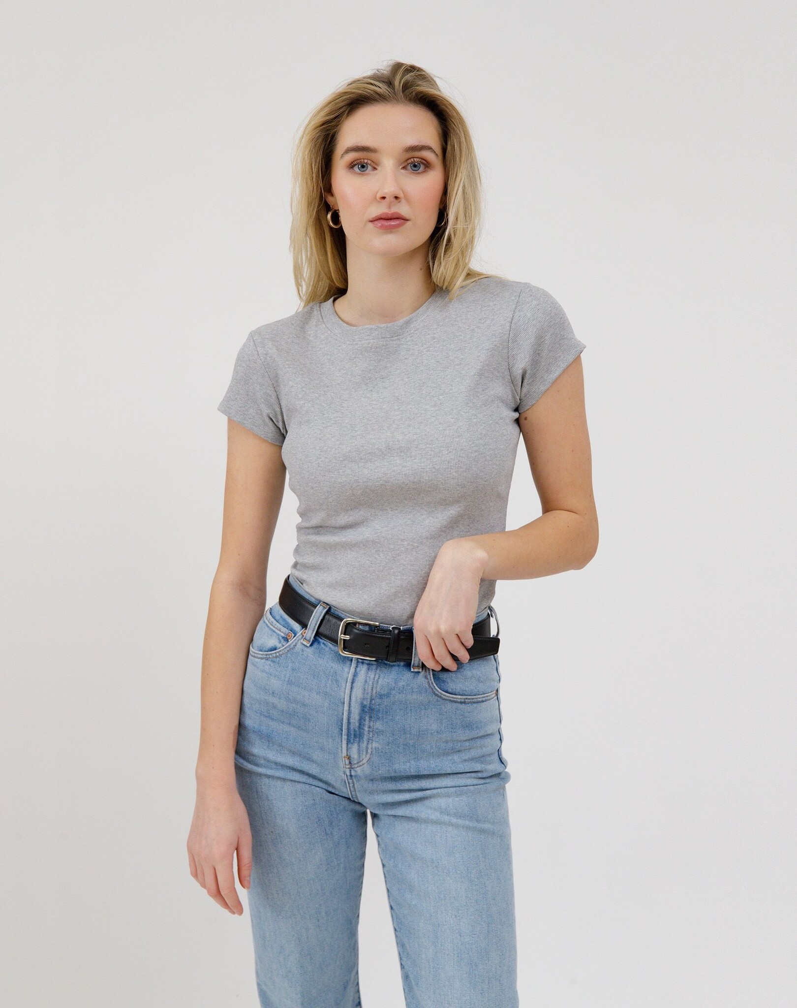 Brunette The Label Ribbed Fitted T-shirt w/ Cap Sleeve