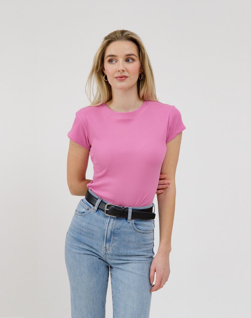 Brunette The Label Ribbed Fitted T-shirt w/ Cap Sleeve