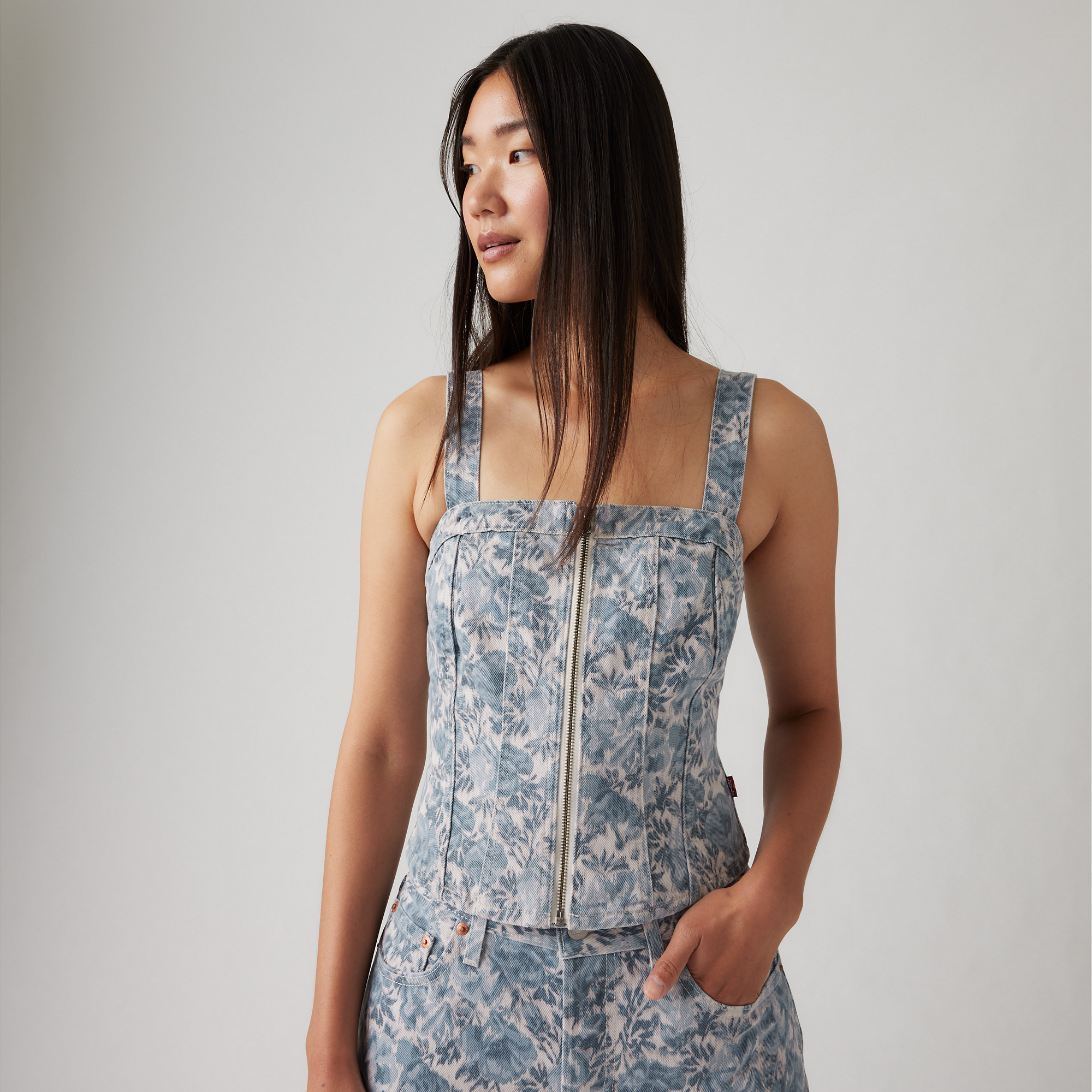 【SNIDEL/Levi's®】SCLUPTED BUSTIER Sculpted Bustier Top - Medium Wash | Levi's® CA