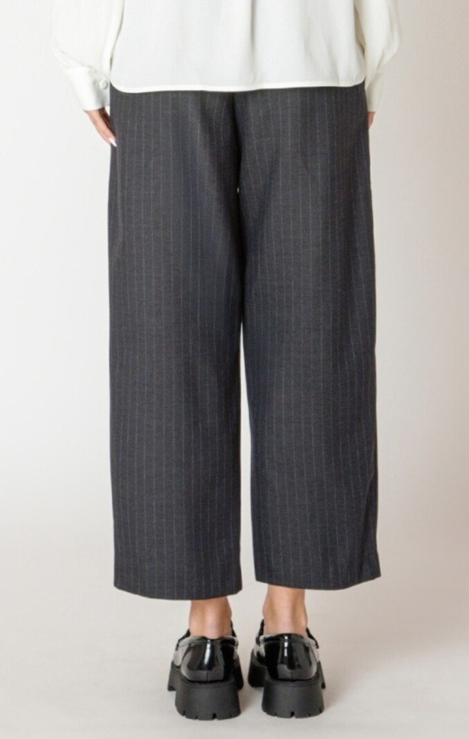 Black Tape Button Hem Pant