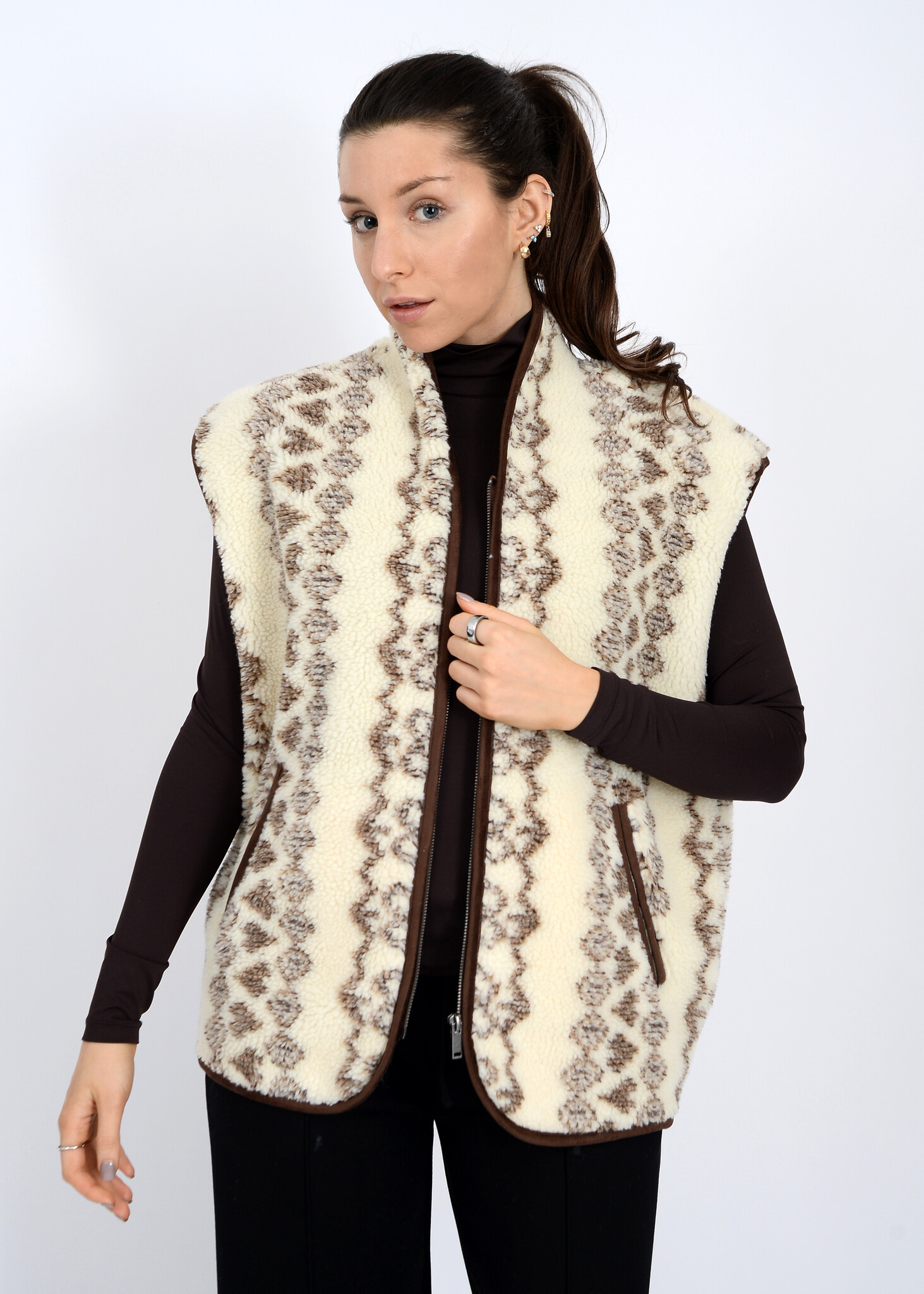 RD Style Banff Sherpa Zip Vest