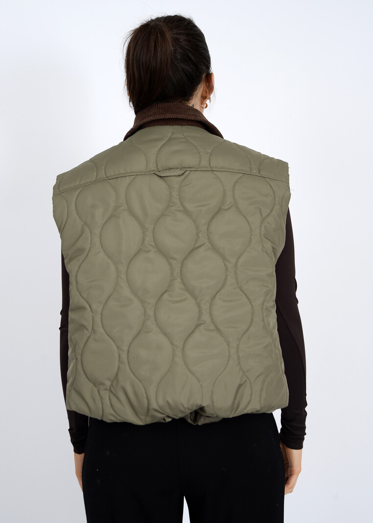 RD Style Chelsea Quilted Vest