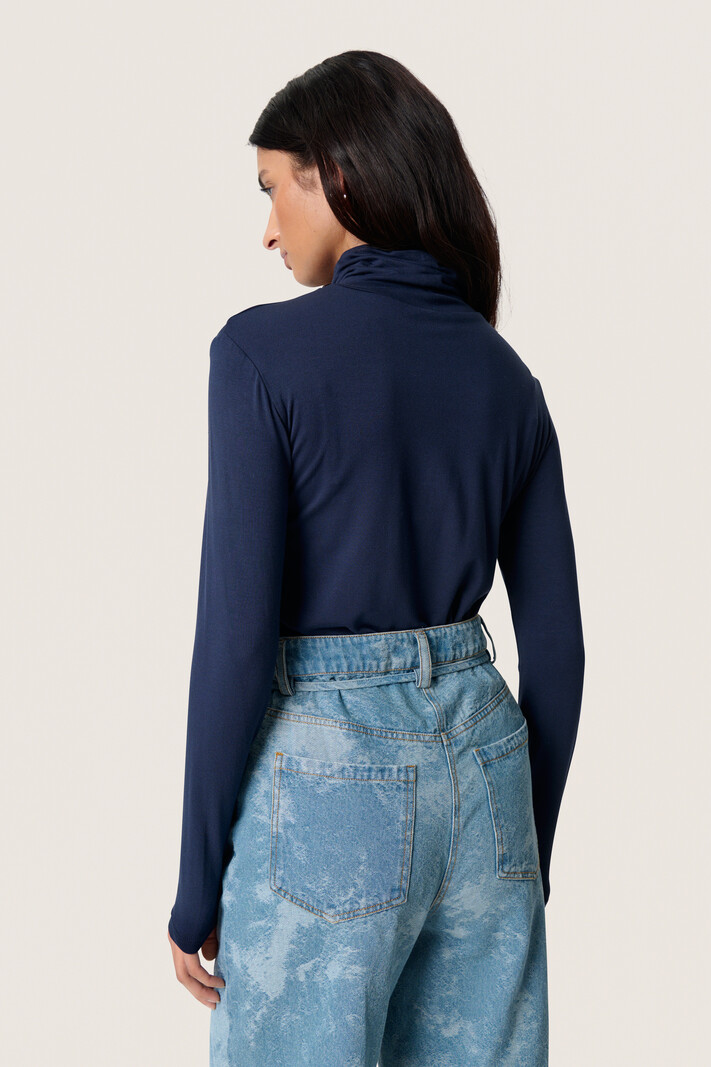Soaked in Luxury Hanadi Rollneck Long Sleeve