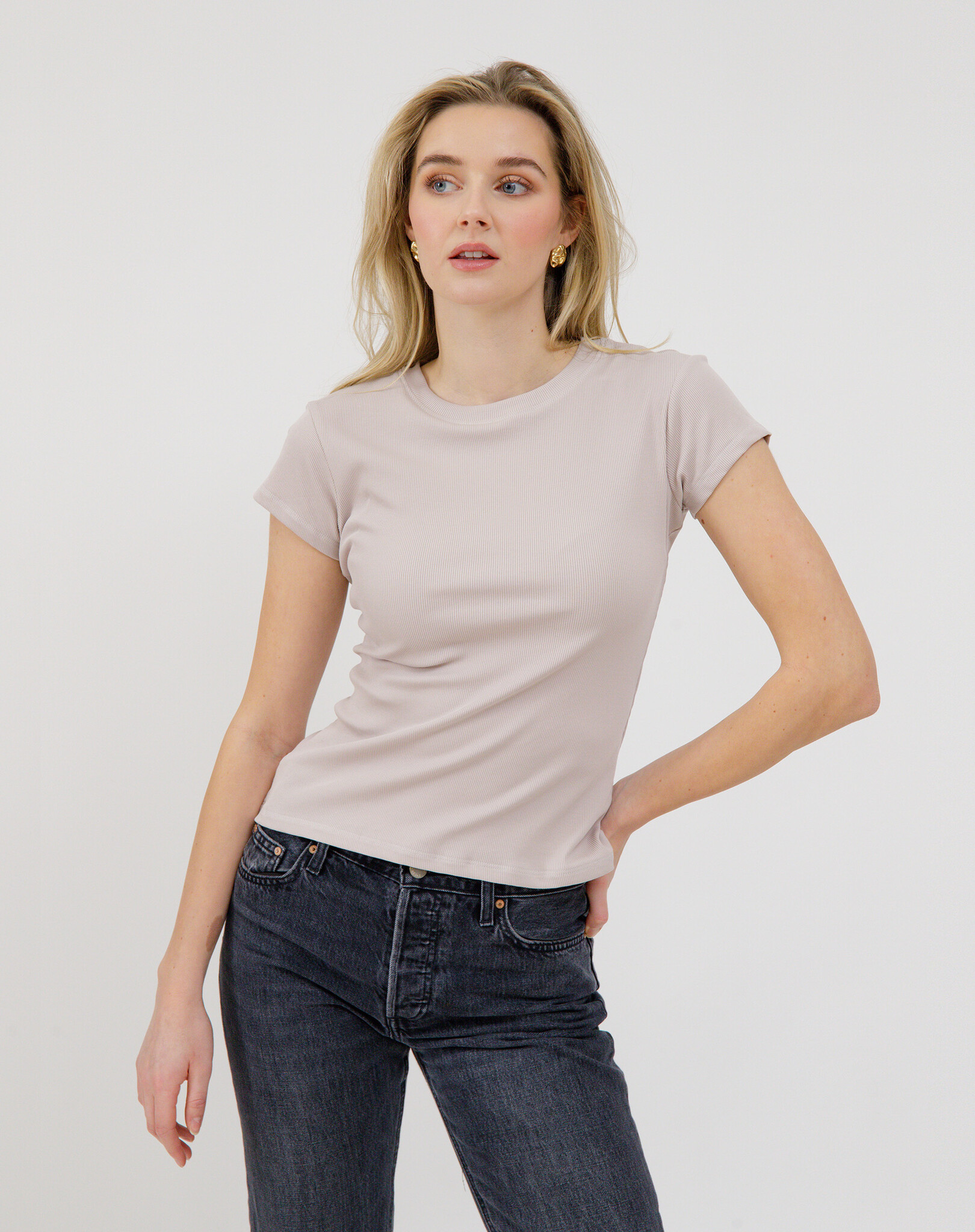 Brunette The Label Ribbed Fitted T-shirt w/ Cap Sleeve