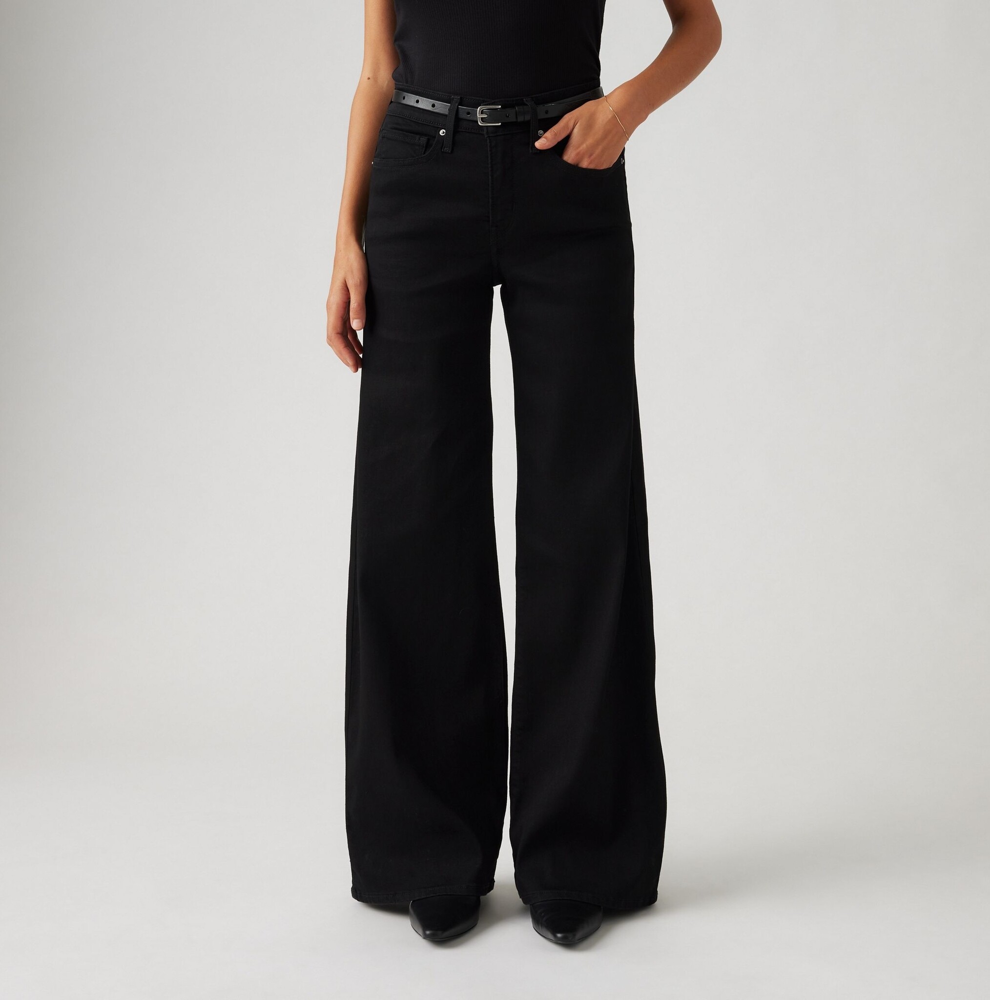 Levi's 318 Shaping Wide Leg