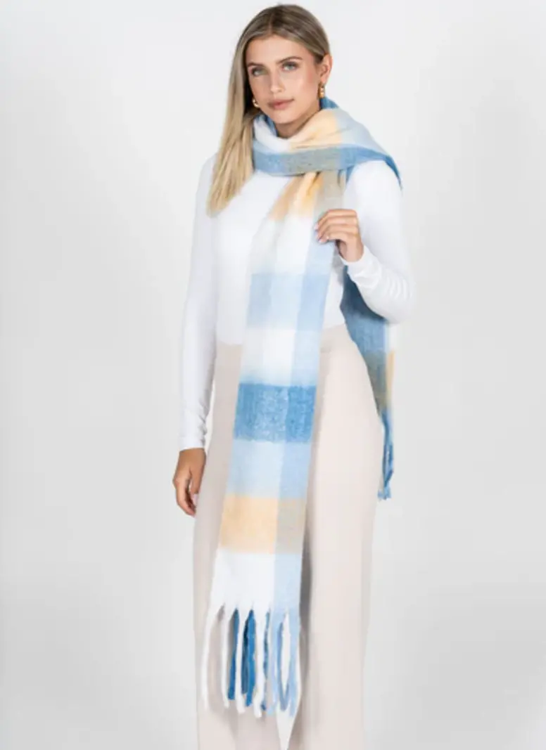 Cest Moi Plaid Blanket Scarf