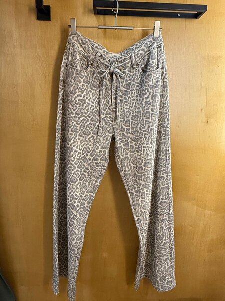 Kuwalla Shelly Leopard Wideleg