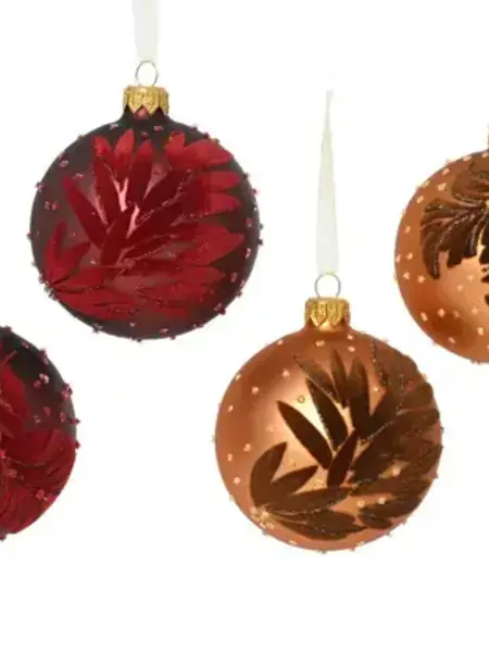Leaf Pattern Bauble