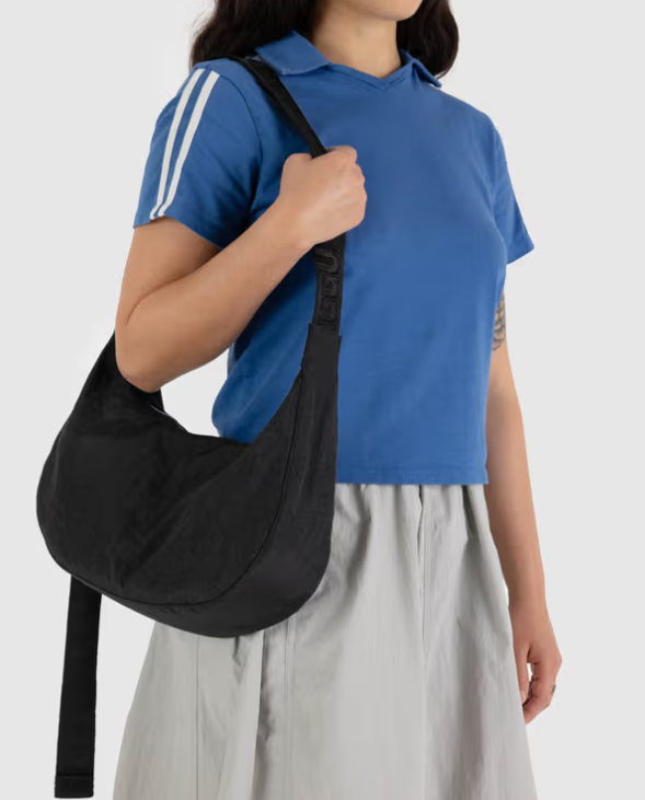 BAGGU Medium Nylon Crescent Bag