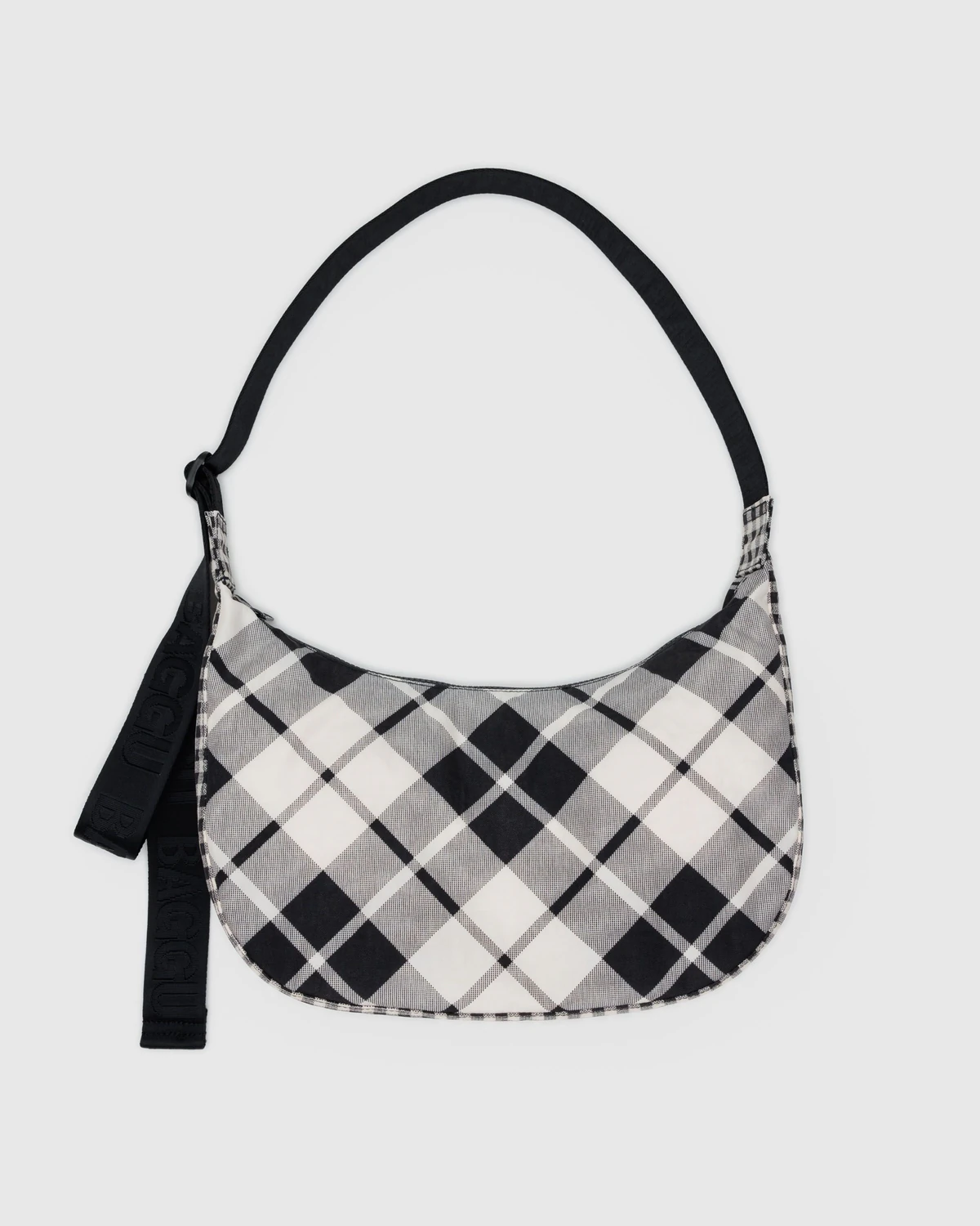 BAGGU Medium Nylon Crescent Bag
