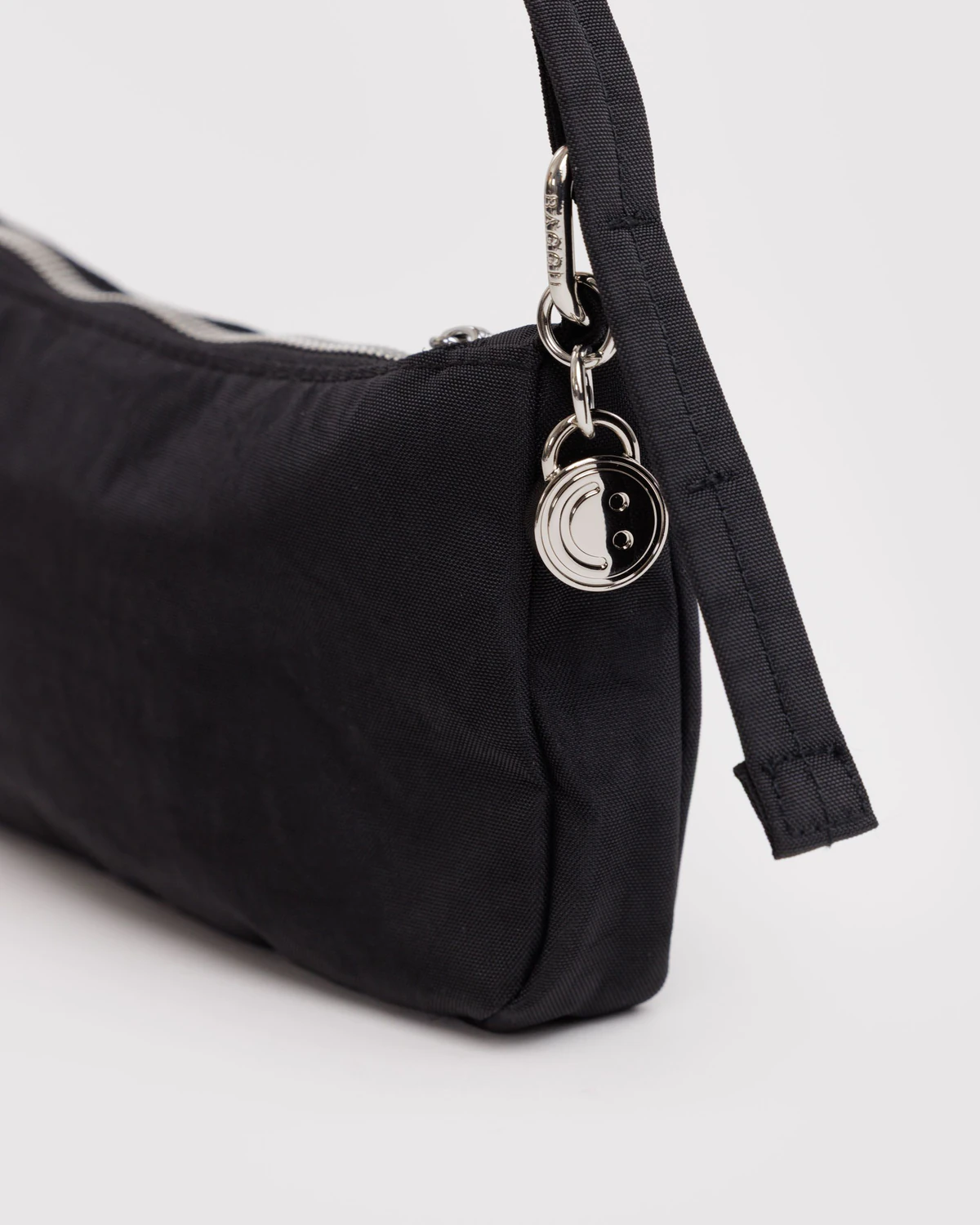 BAGGU Nylon Pochette