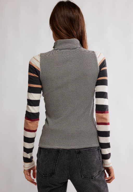 Free People Avery Zip Up