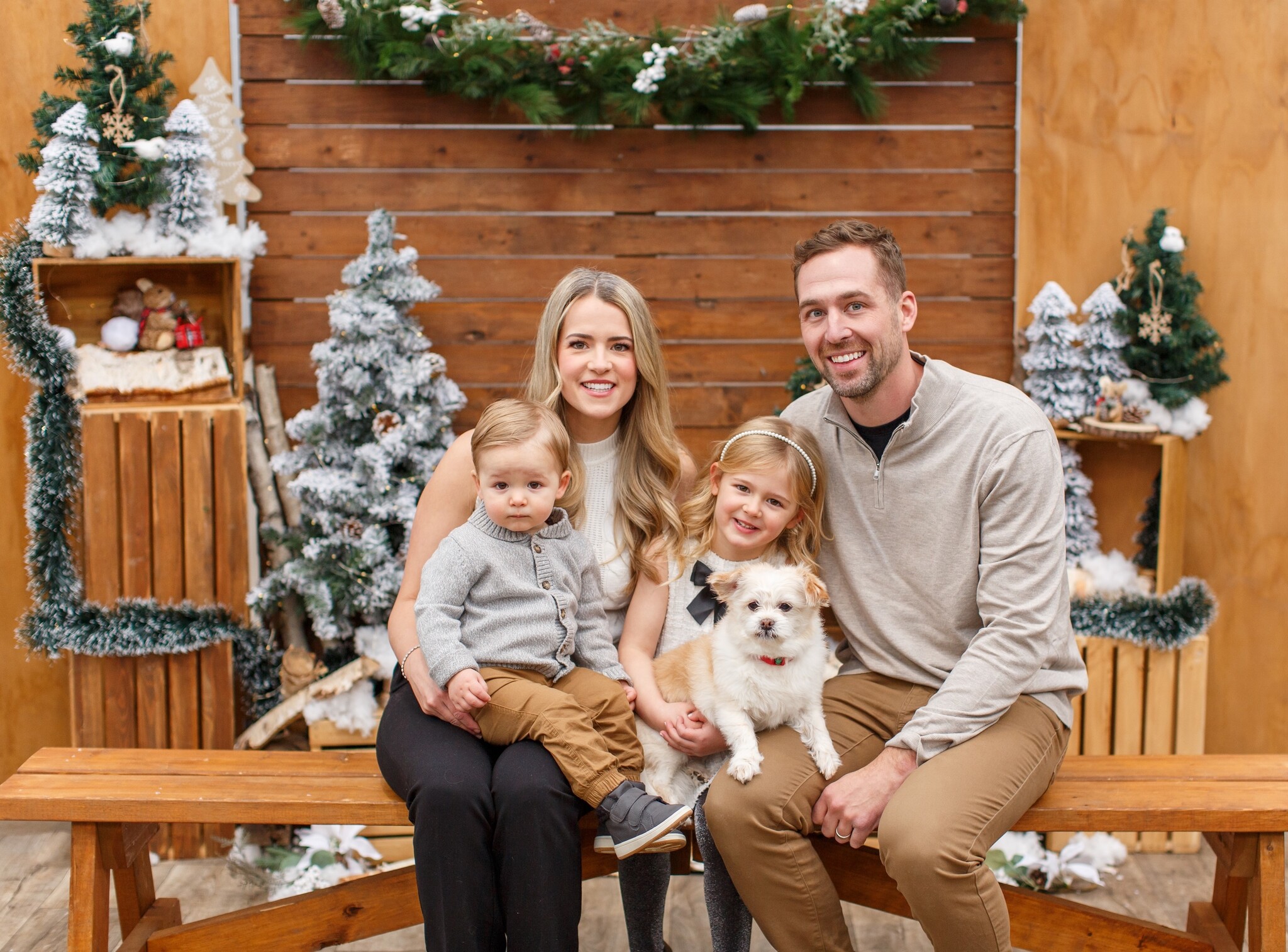 December 7th Christmas Photo Session 2025