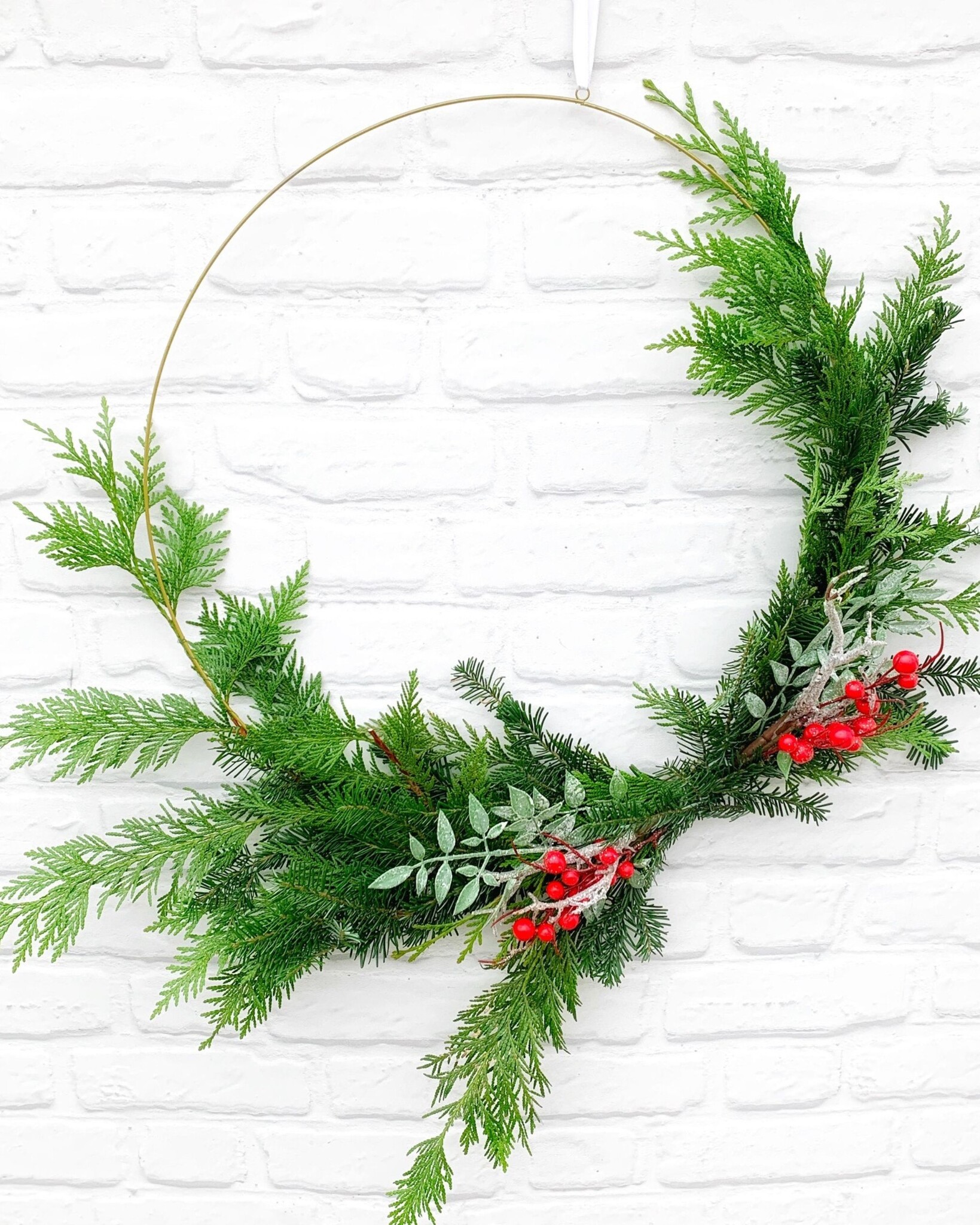 Live Greens Wired Wreath Make & Take Workshop | Nov 23rd @ 11am '25