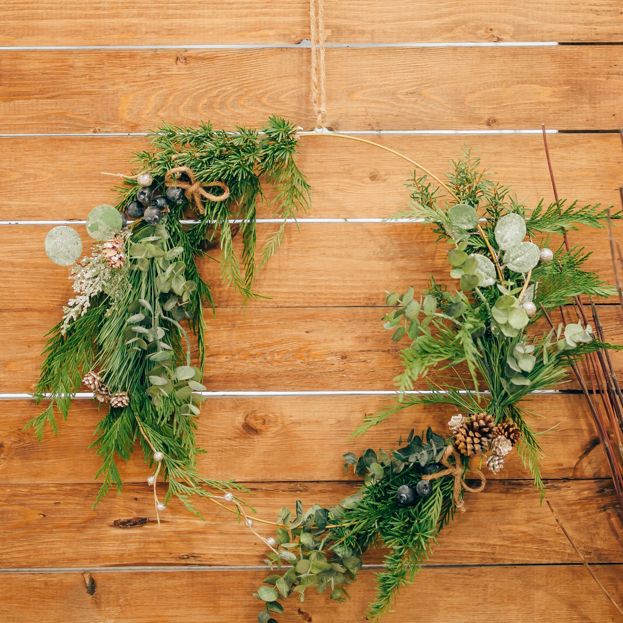 Live Greens Wired Wreath Make & Take Workshop | Dec 6th @ 11am '25