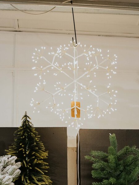 Lit Snowflake 19.5"