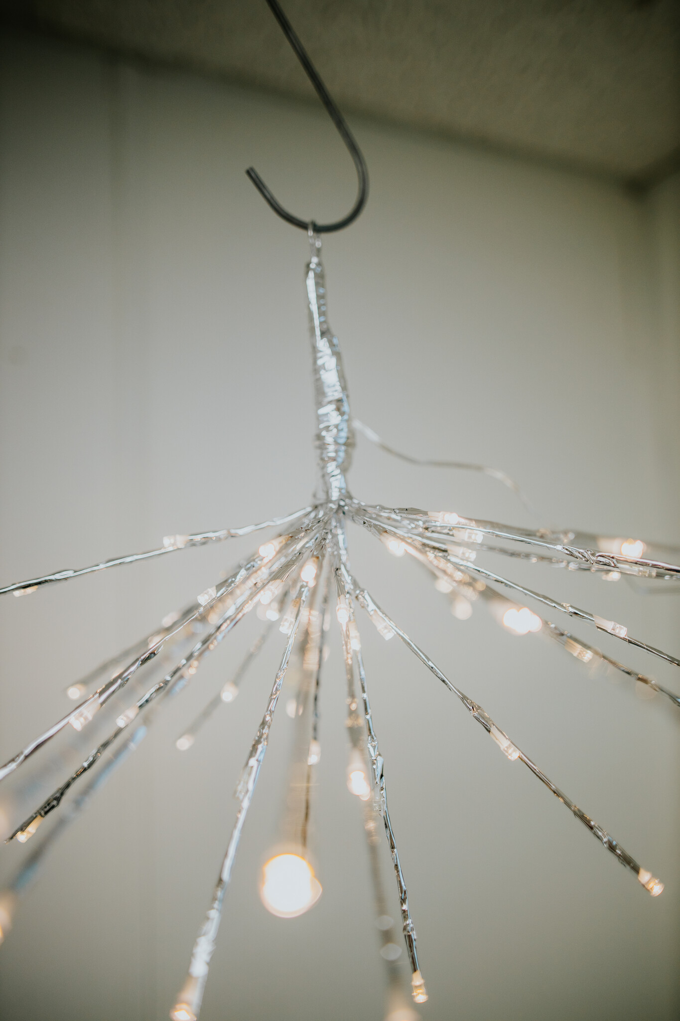 LED Polestar Flashing Lights Warm White 70cm-160L