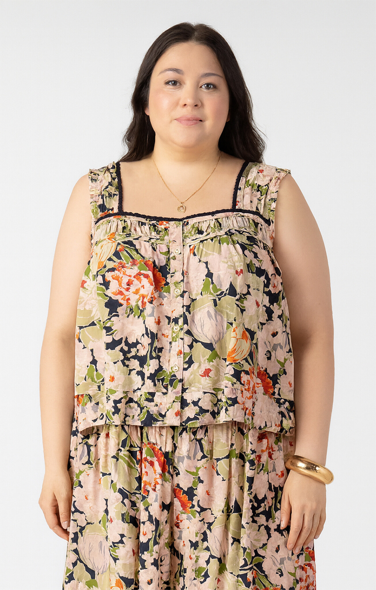 Dex Pintuck Detail Button Front Tank