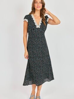 Sadie and Sage New Romance Midi Dress