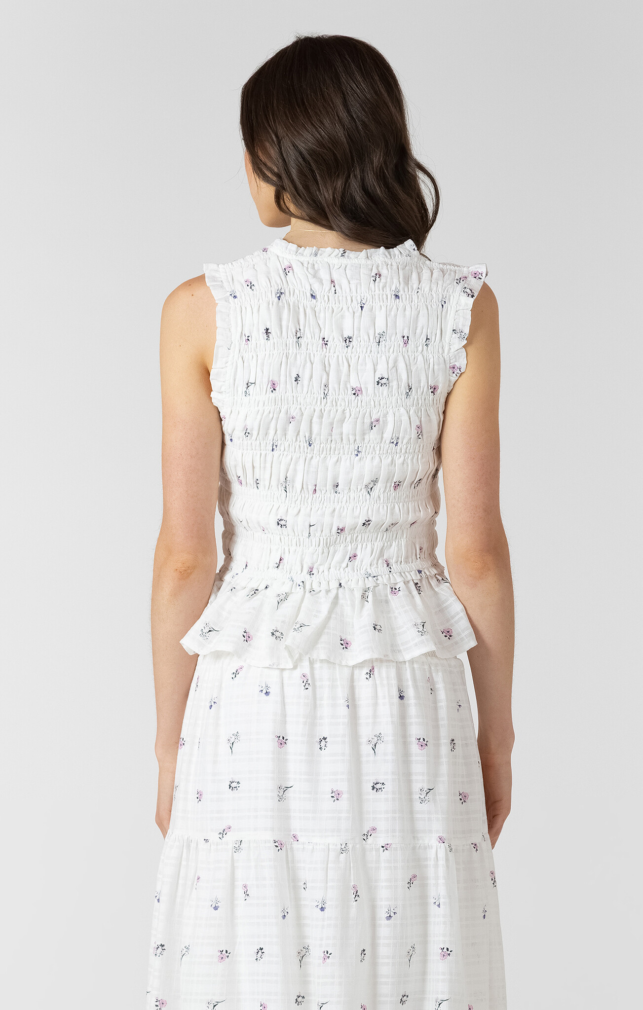 Dex Elastic Detail Tie-Front Top