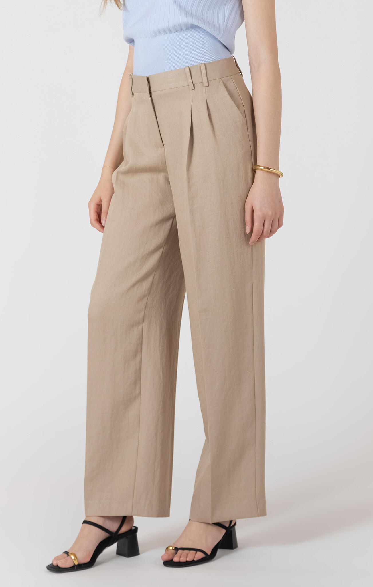 Black Tape Pleat Detail Straight Pant