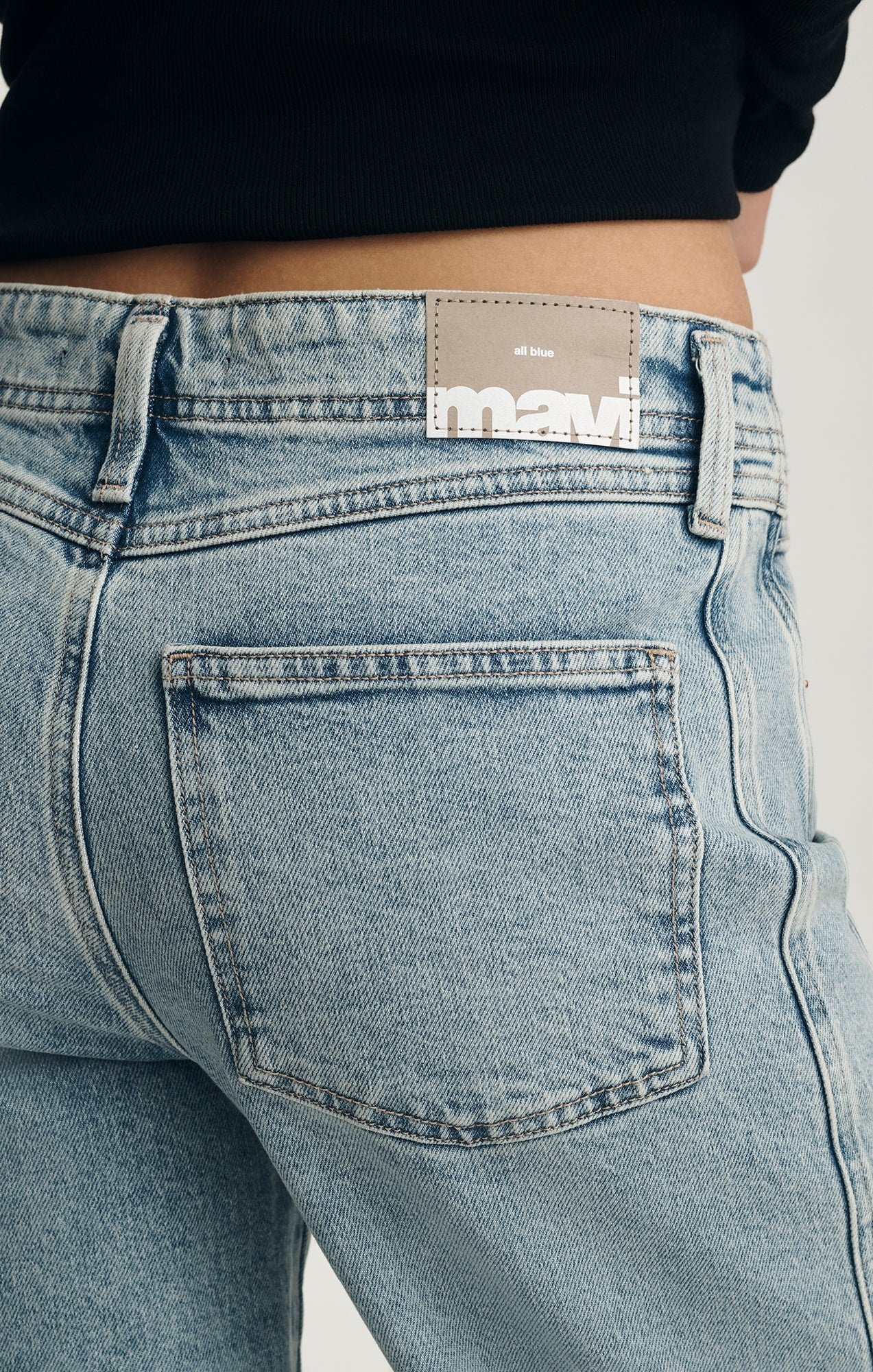 MAVI Nica Twisted Barrel Jean